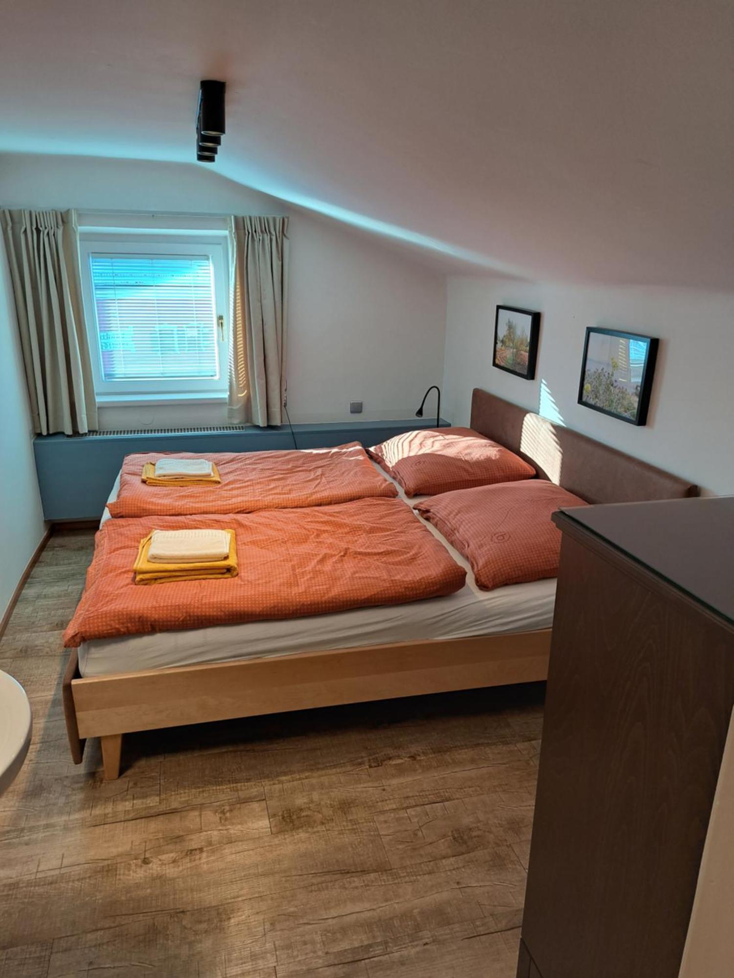 Gesa'S & Tom'S Stadtappartement Saalfelden Екстериор снимка